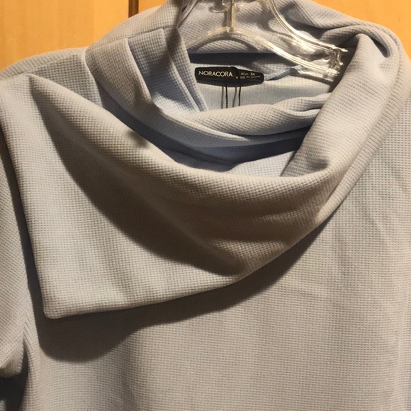 New Noracora Tunic Top - Picture 3 of 8